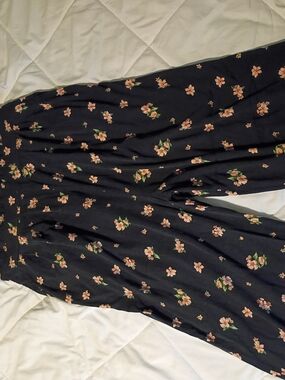 torrid Wide-Leg Jumpsuit with Pink Floral Print Sz. Women's 2x Size 2 Women